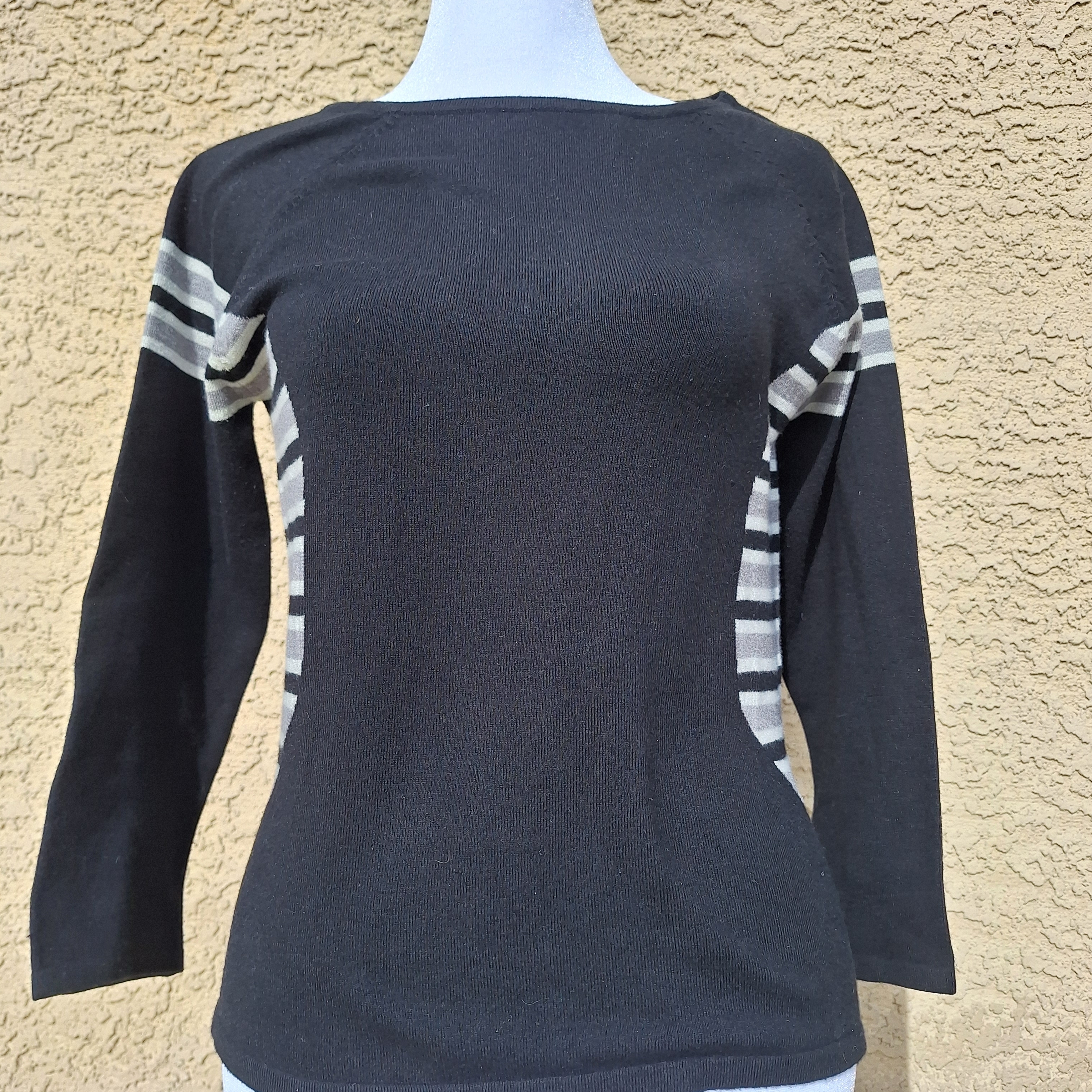 Y2k Elegant Fitted Black And Gray Women's Crew Neck Sweater